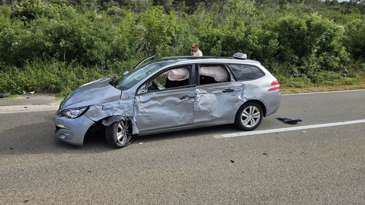 Prisebnošću vozača autobusa, izbjegnuta tragedija na cesti prema Tromilji