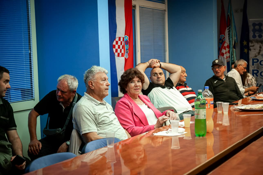 Burić i Rakić uvjerljivo slavili u Šibeniku i županiji, HDZ navodno dogovorio većinu u Županijskoj skupštini