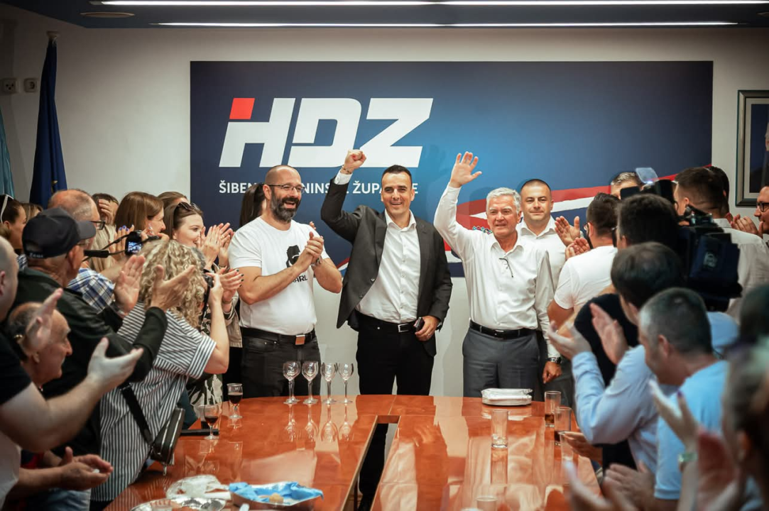 Burić i Rakić uvjerljivo slavili u Šibeniku i županiji, HDZ navodno dogovorio većinu u Županijskoj skupštini