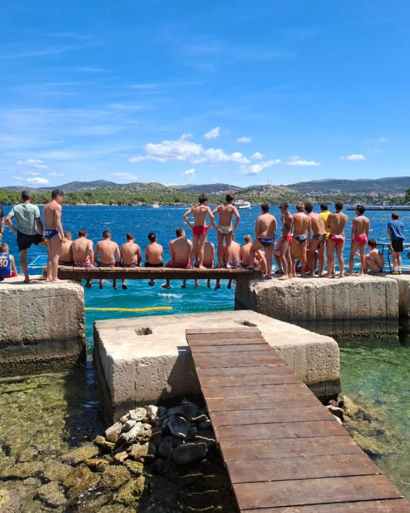 U Kanalu sv. Ante održan amaterski vaterpolski turnir