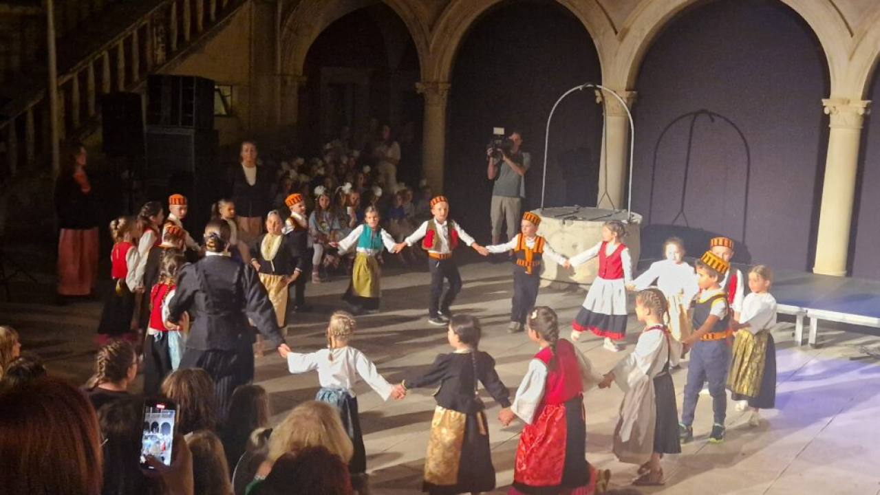 Cvrčak napunio 40 godina