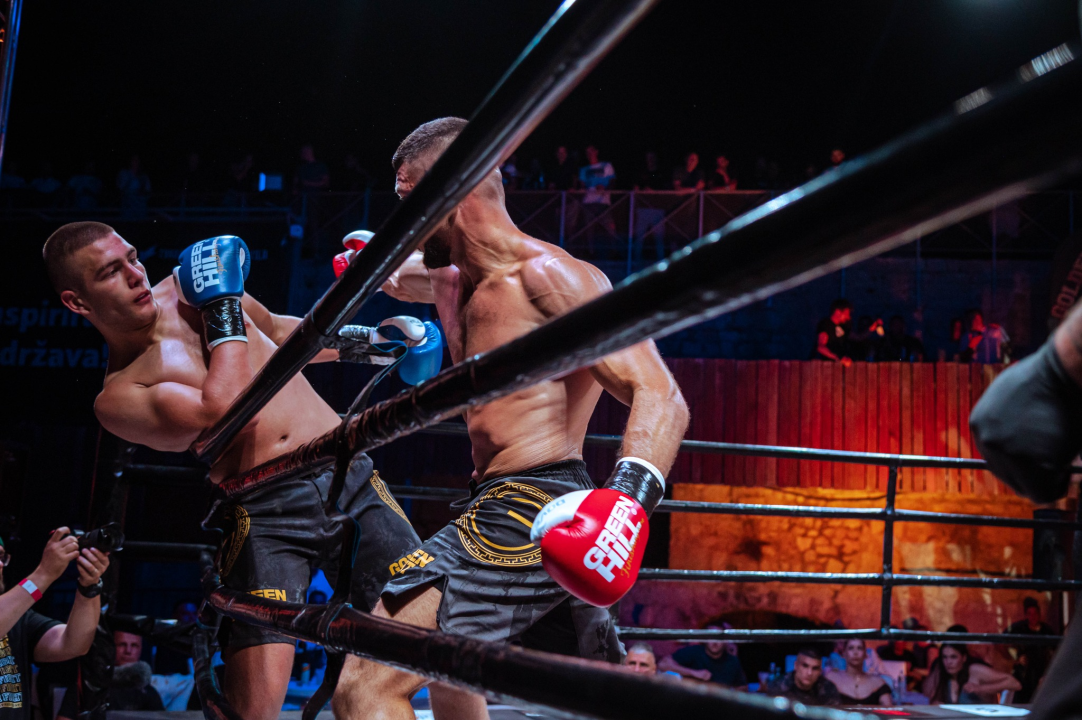 FOTO 'Golden Fight 9': Makelja zadržala titulu protiv jake protivnice, Šibenčani obranili tvrđavu