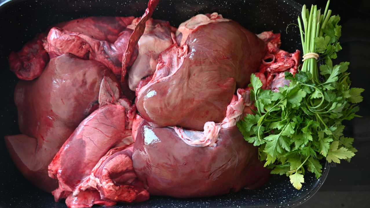 Tromilja: Bife Ivan – Prva društvena mreža uz janjetinu i špricer