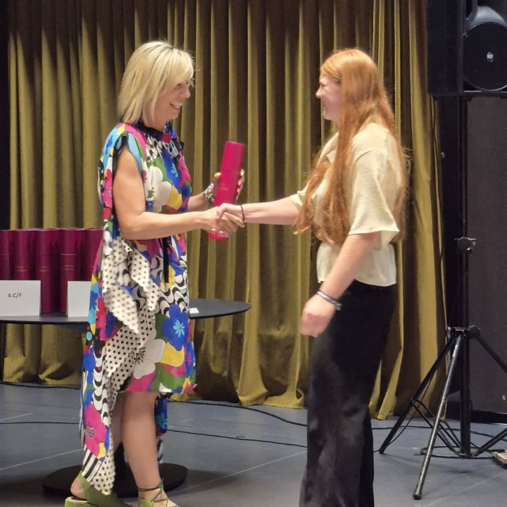 Maturantima šibenske gimnazije dodijeljene svjedodžbe i potvrde o položenoj maturi