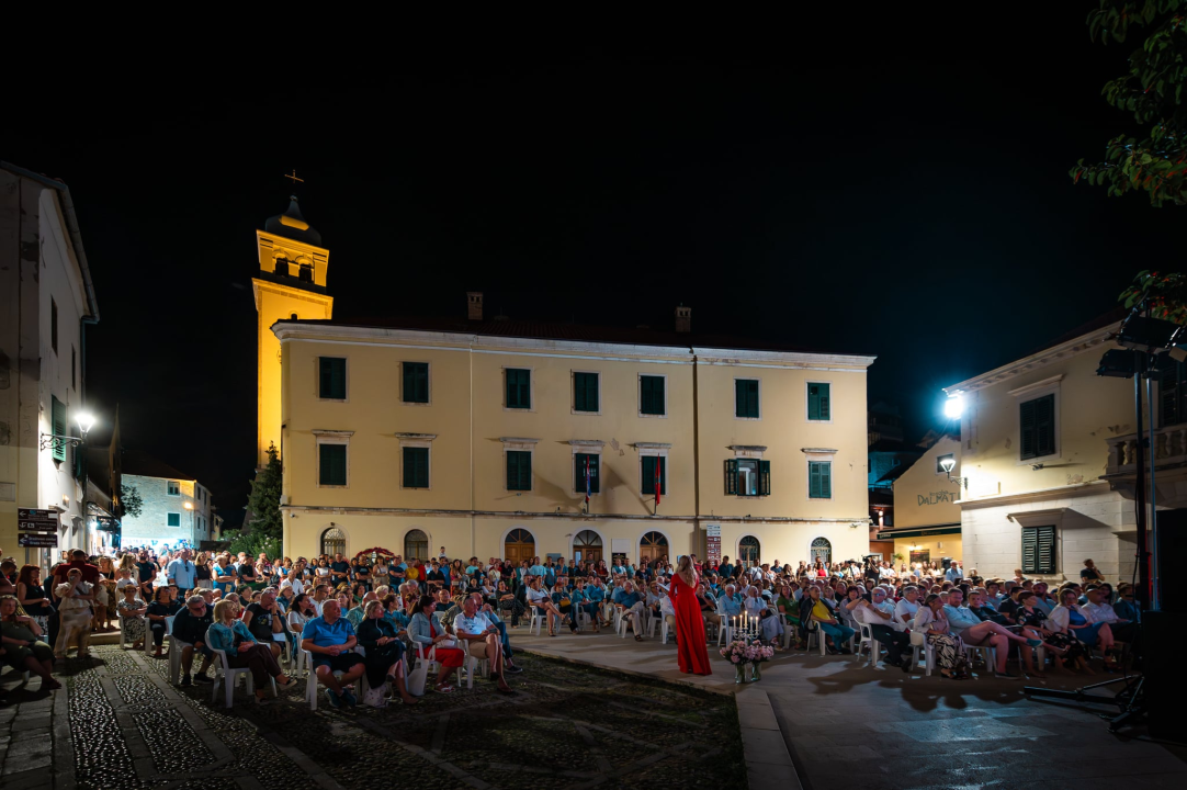 Održan 45. Susret dalmatinskih klapa u Skradinu