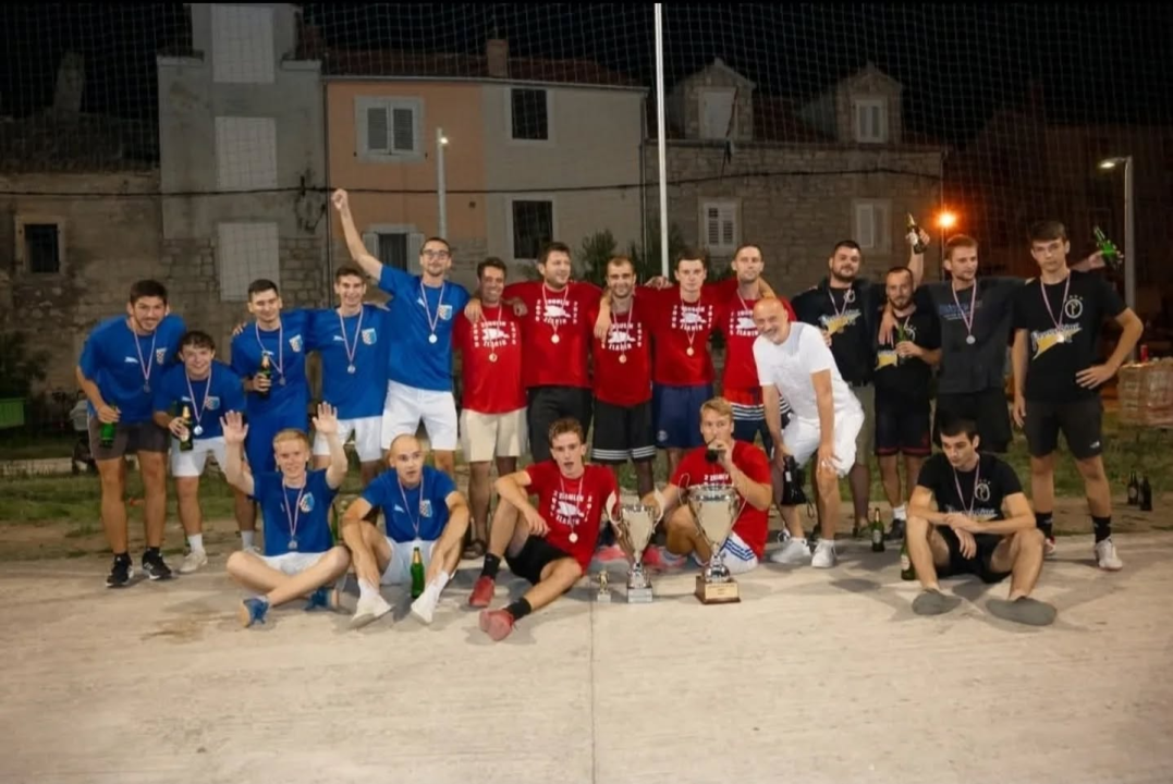 Na Zlarinu odigran 30. turnir na male branke