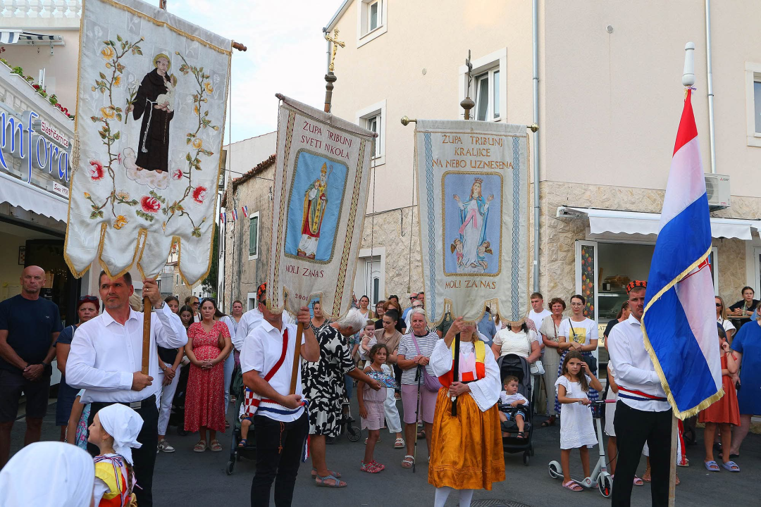 Tribunj svečano proslavio blagdan Velike Gospe