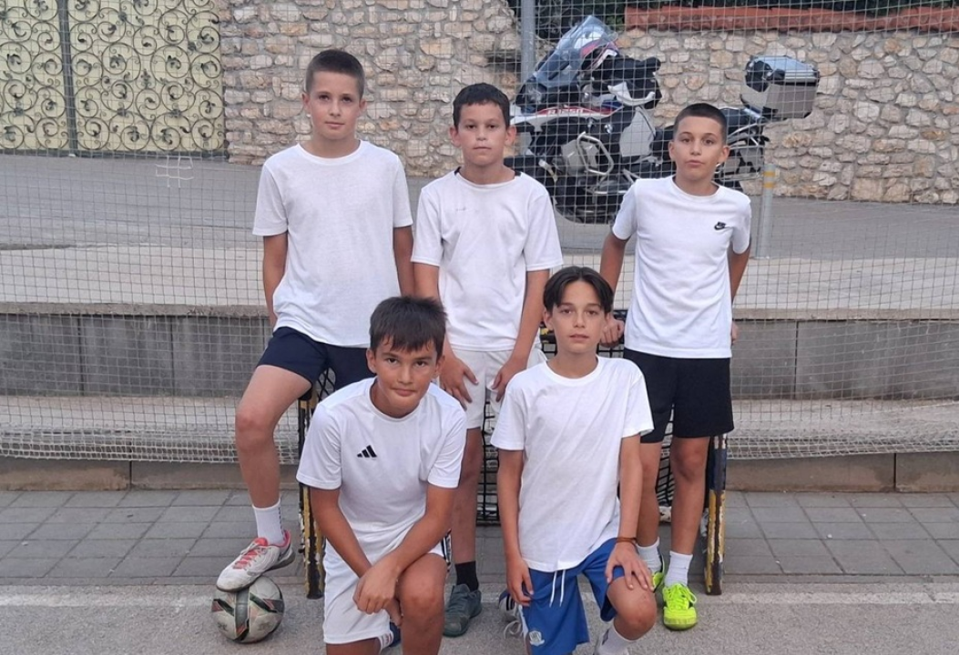 FOTO Konobi Kalebić pripao kultni jezeranski malonogometni turnir 'Martinela'