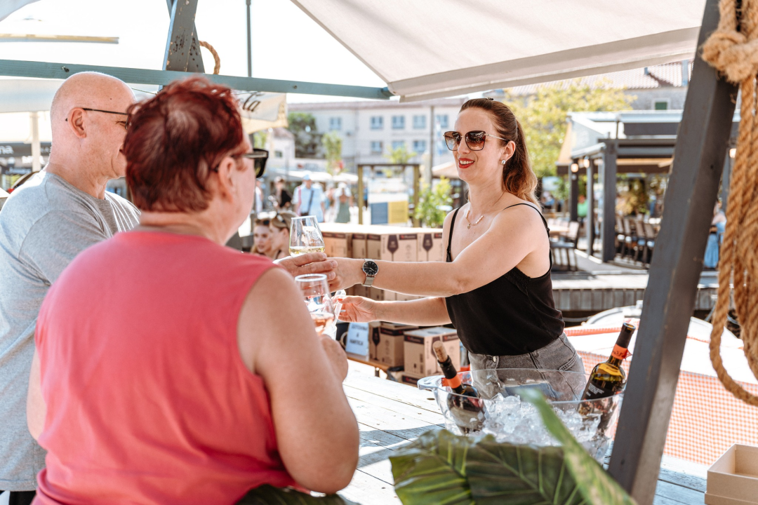 Autentični dalmatinski doživljaj: Taste like Marenda u Murteru okupila brojne mještane i goste 