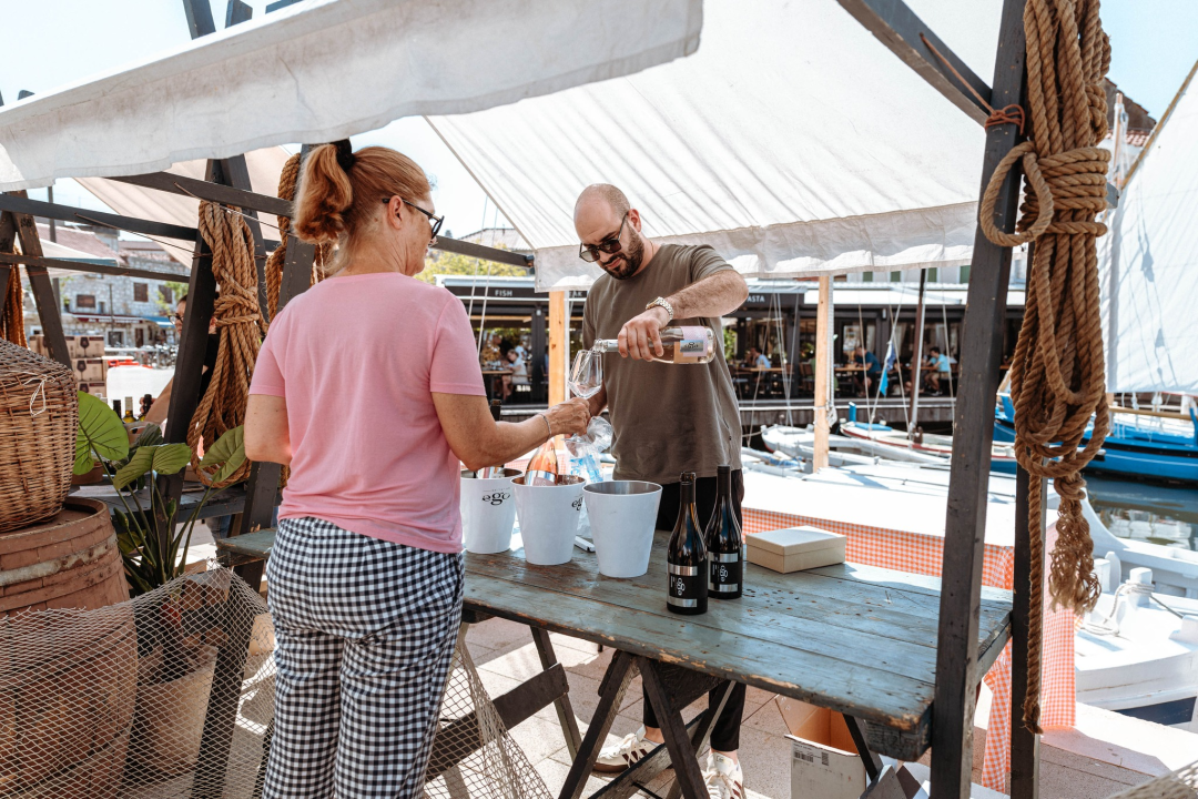 Autentični dalmatinski doživljaj: Taste like Marenda u Murteru okupila brojne mještane i goste 