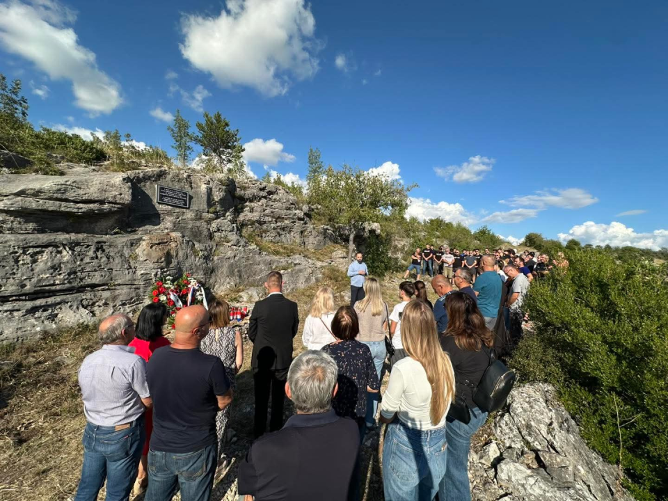 Putom prognanika: Drniš odaje počast žrtvama Domovinskog rata