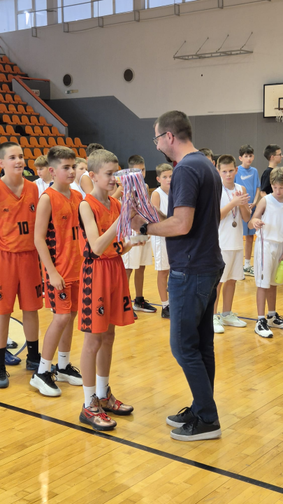 FOTO Dječaci iz OKK Dražen Petrović uvjerljivi pobjednici turnira 'Gradu na dar'