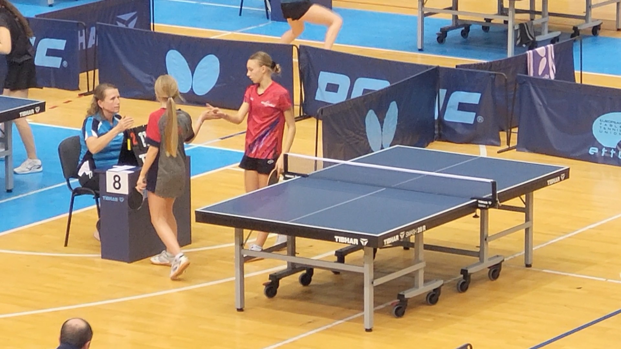 FOTO Stolnotenisačice Šibenika nastupile na memorijalu u Osijeku, Katja i Loreta Mandić stigle do polufinala