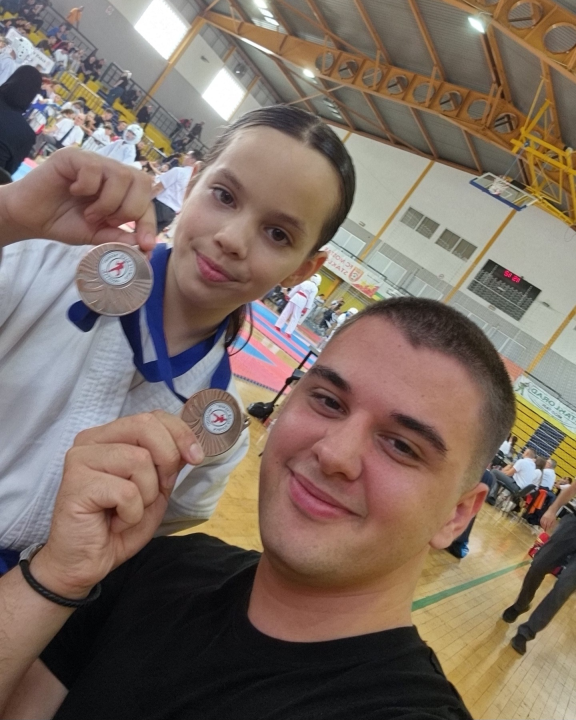 FOTO Karatašima Šibenika dva zlata i pet bronci u Mostaru