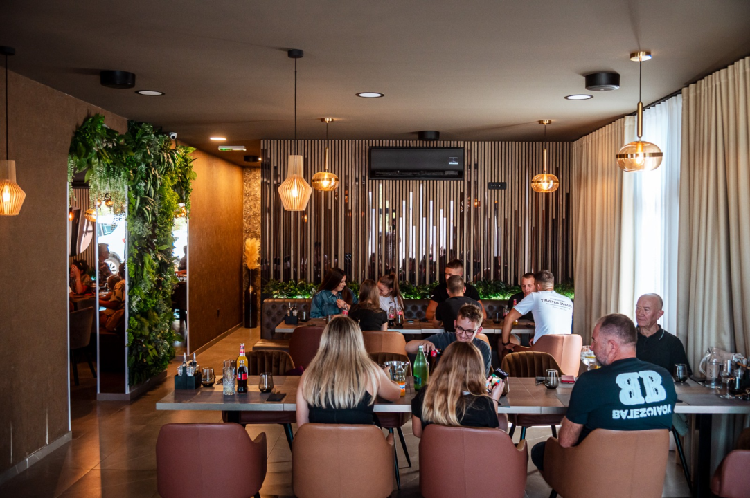 FOTO Omiljeni grill stiže na kućni prag: Leonardo BBQ & More uvodi dostavu!