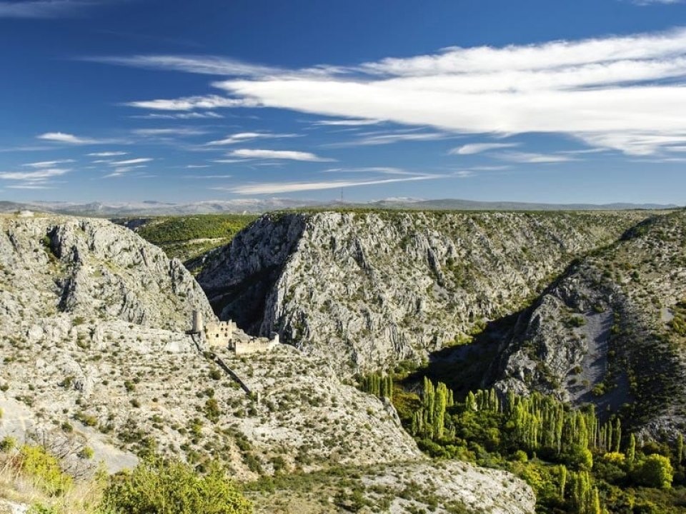 Skriveni dragulj dalmatinskog krša: Kanjon Čikole postaje hit među avanturistima