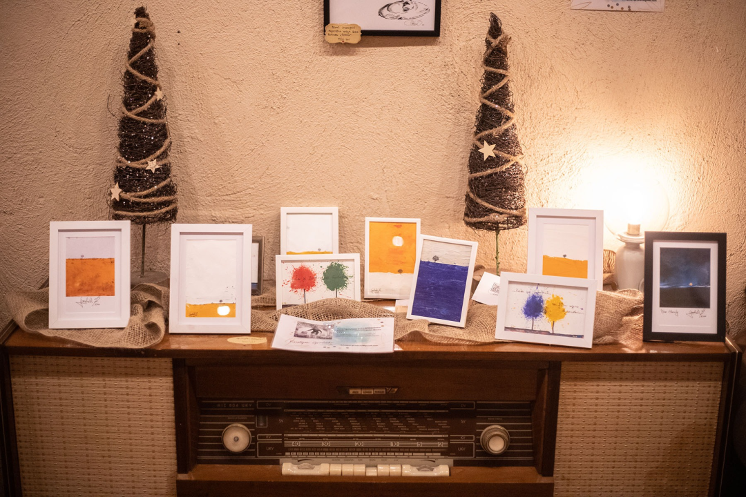 Božićni tinel vraća se u galeriju Azimuta: Rapisan javni poziv za sudjelovanje u izložbi