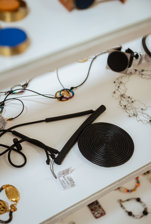 FOTO Uhvatite svoje zauvijek komade u outletu Igora Dobranića Galerije Juraj Dalmatinac!