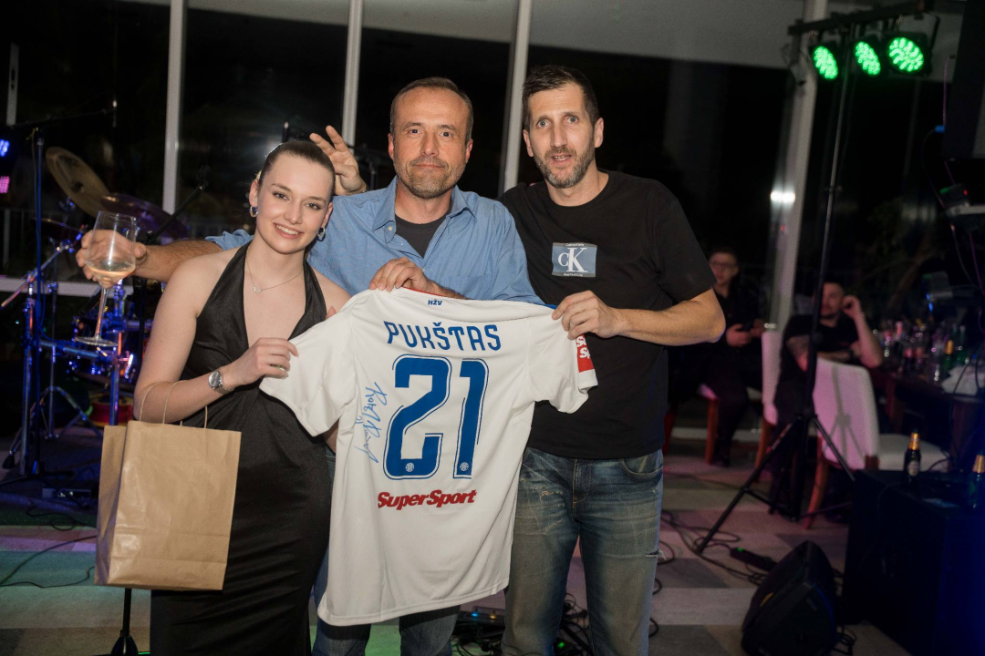 FOTO Održana peta DOŠK-ova Plava noć, uz puno dobrih vibracija