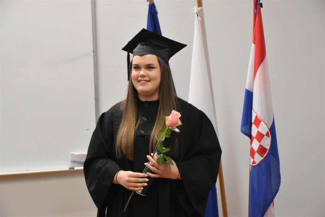 Promocija 76 prvostupnika i dodjela Dekanovih nagrada održana šibenskom Veleučilištu