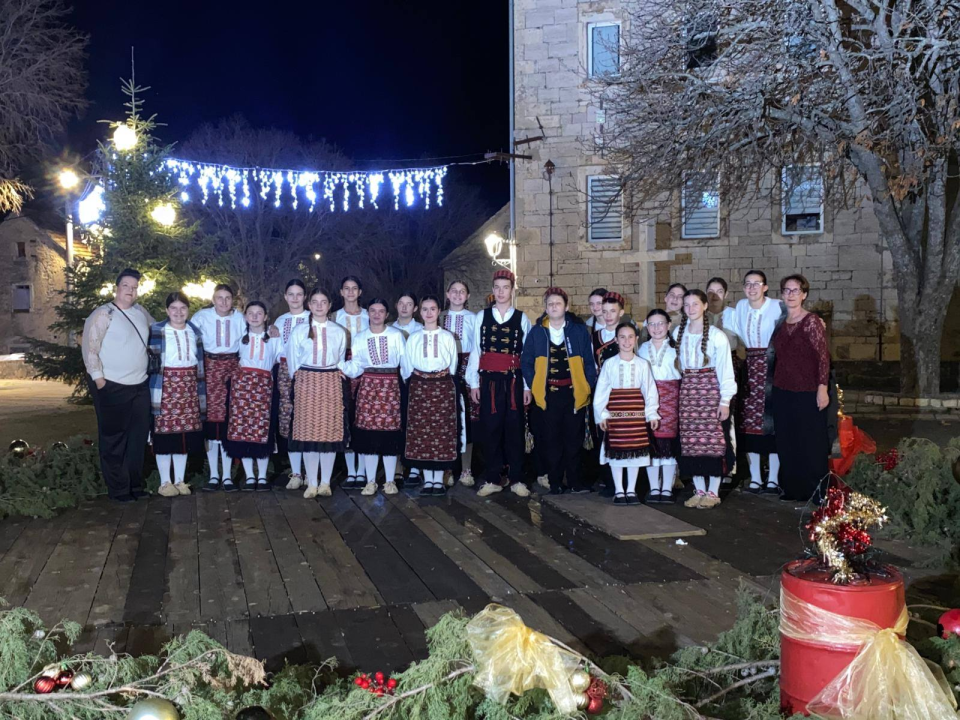 FOTO 'Oj Promino, dično ti je ime!' – Večer pisme u Oklaju ispunjena smijehom i ugodnim druženjem