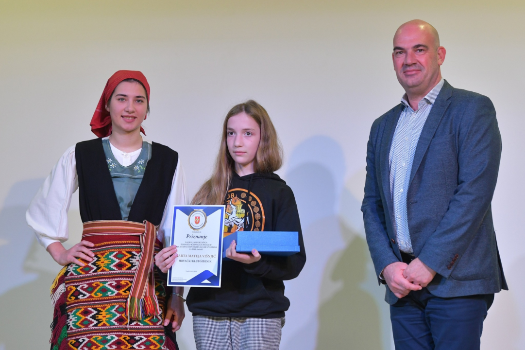 U Kulturnom domu u Unešiću u utorak je održana svečanost proglašenja najboljih mladih sportaša