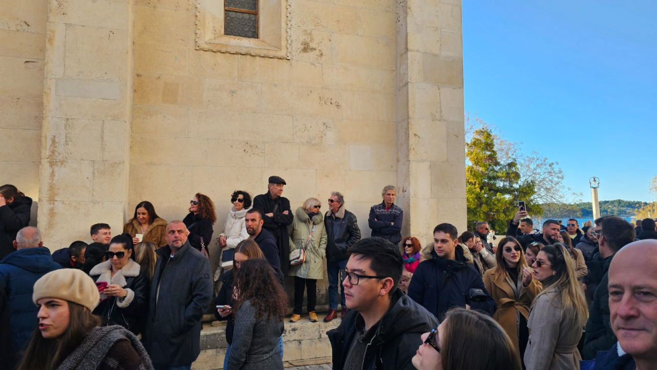 Šibenski glazbenici okupili mnoštvo ispred Katedrale na Stipanje