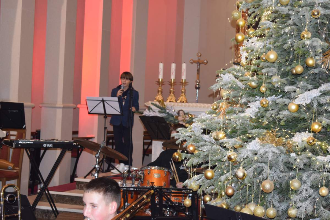 Koncert Puhačkog orkestra Primošten oduševio publiku