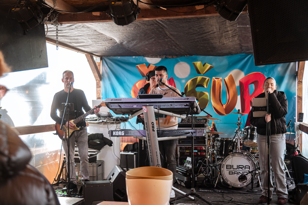 FOTO Na Šušur stiže glazbeni sudar generacija: Ićo i 'nova Aleksandra Prijović' Natalie Balmix!