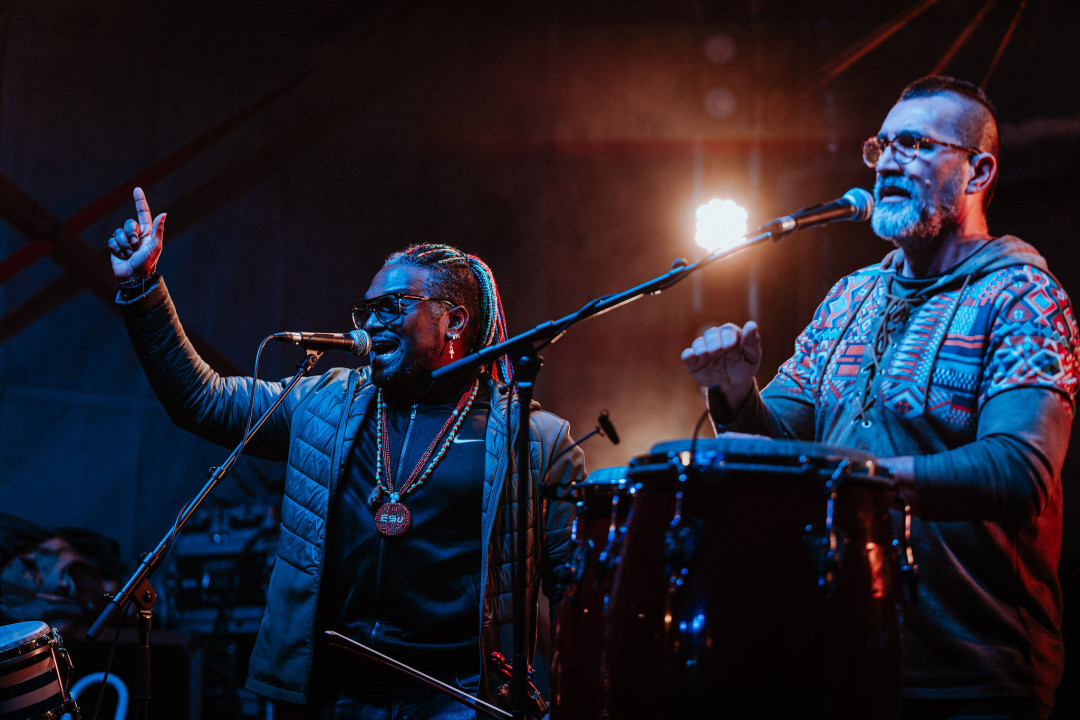 Spektakl za kraj: Energični Cubismo rasplesao Šibenčane i zaključio ovogodišnju Adventuru