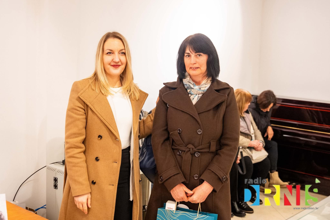 Drniš slavio kulturu i tradiciju uz slatki miris domaćih pita