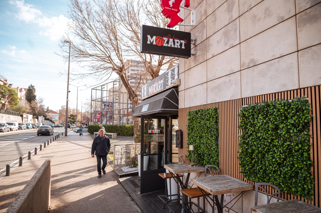 FOTO Mozart ovog mjeseca podiže ljestvicu zabave na novu razinu uz Nina Mrčelu, Sandija Cenova i Wine & Paint!