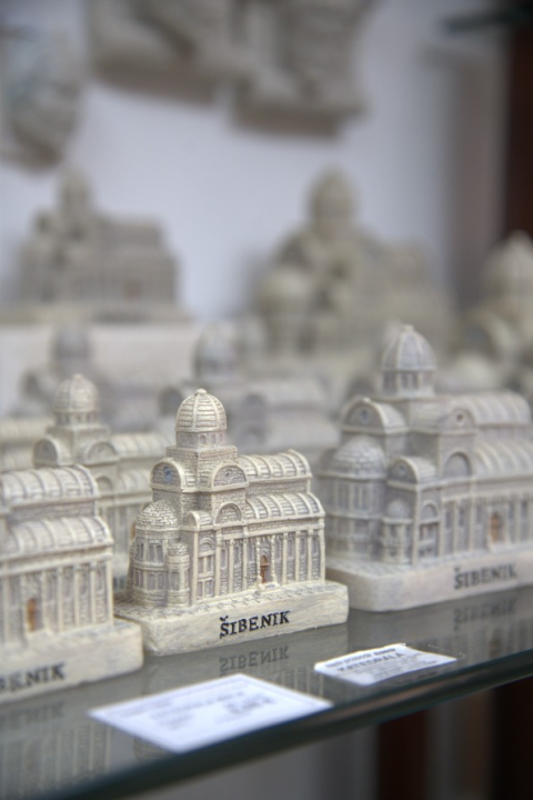 FOTO Idemo do grada: Četiri adrese za idealan shopping u srcu Šibenika