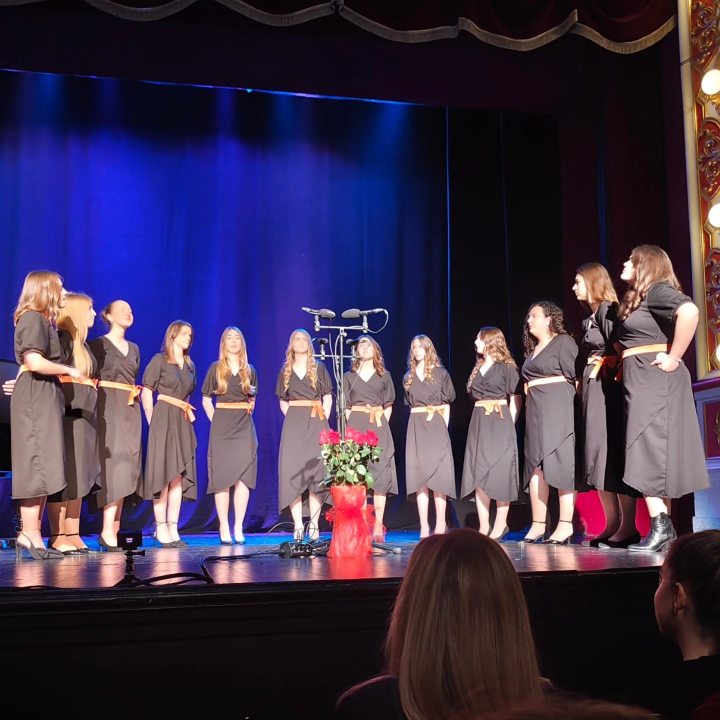 Koncert klape Gimnazijalke u šibenskom kazalištu