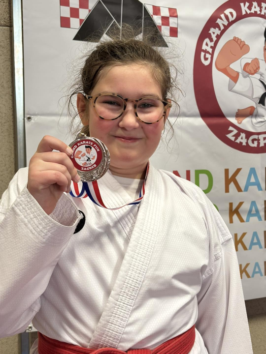 FOTO Vodički Okit najbolji klub na turniru Grand Karate Fun
