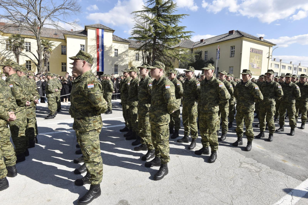 Prvi ročnici položili svečanu prisegu u Kninu