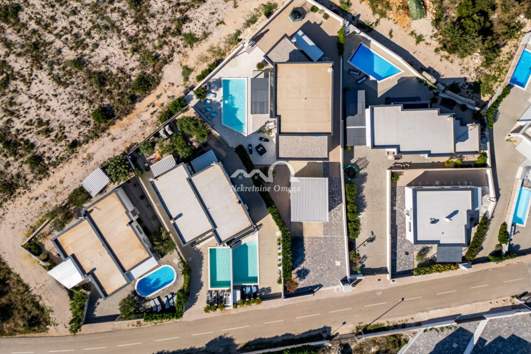 Izbori ekskluzivnih vila s Njuškala u okolici Šibenika