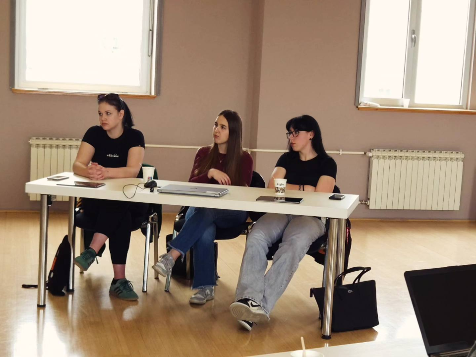 Tim šibenskog Trokuta u Zadru održao edukaciju ‘Digitalna pismenost i umjetna inteligencija’