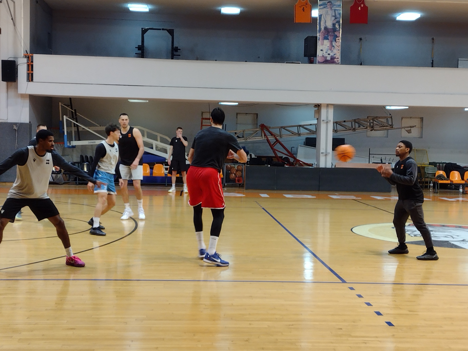 FOTO Dario Šarić trenira sa Šibenkom: 'Htio sam donijeti malo pozitive i ostati u košarkaškom ritmu'