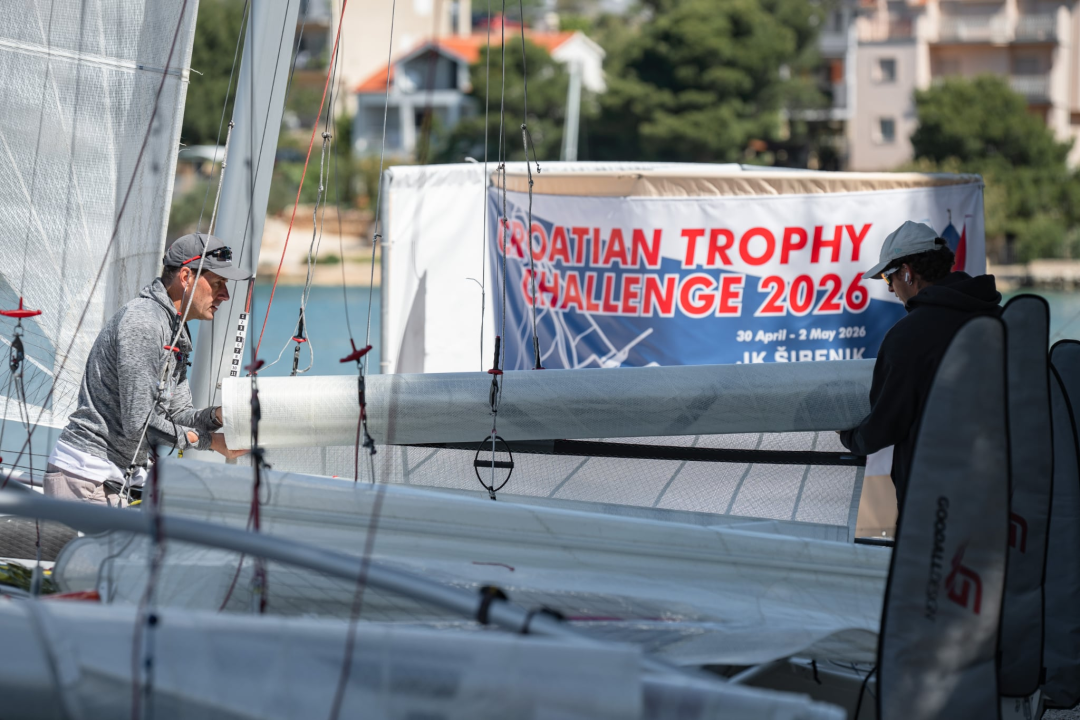 Prvi dan Croatian Trophy Callengea: Jedriličari iz nekoliko zemalja zaplovili šibenskim arhipelagom