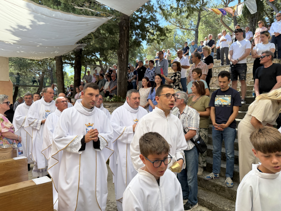 Gospa od Karavaja proslavljena u Tisnom