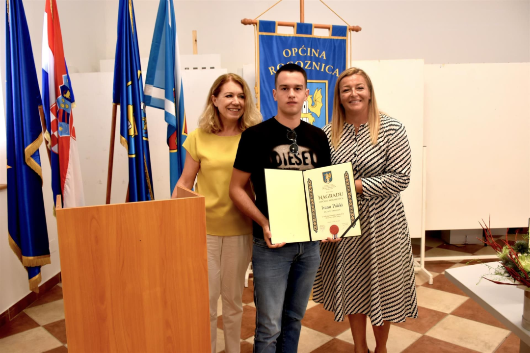 Svečanom sjednicom obilježen dan Općine Rogoznica