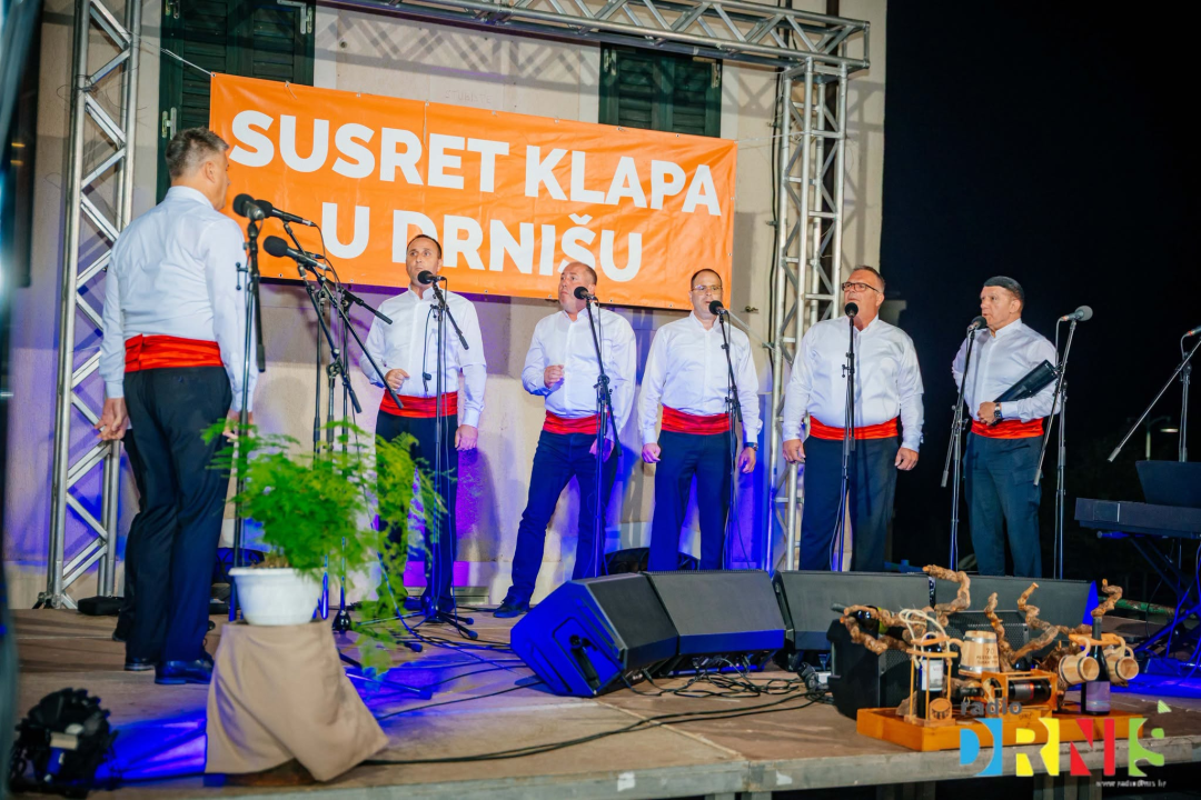 16. Susret klapa