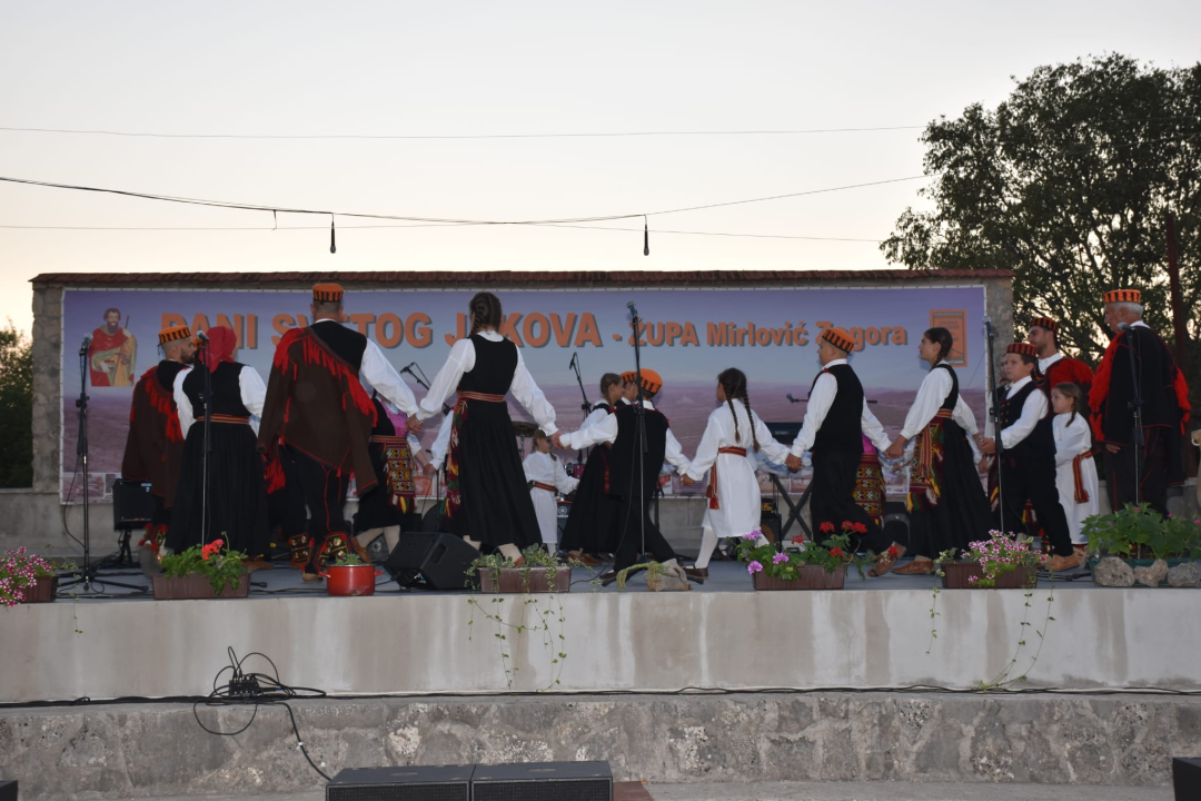 FOTO Tradicionalna Večer folklora održana u Mirloviću