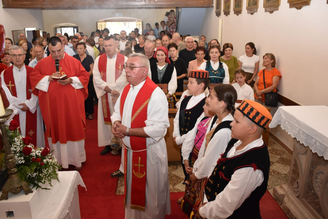FOTO Velik broj vjernika okupio se na obilježavanju blagdana sv. Jakova u Mirloviću