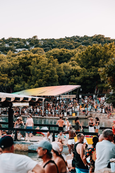 Defected Croatia oprostio se od Tisnog i Garden Resorta nakon deset nezaboravnih godina