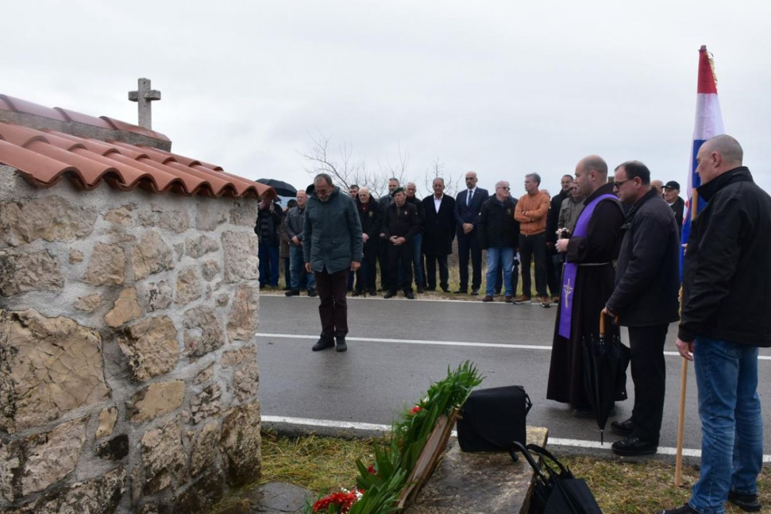 Obilježavanje 32. godišnjice ratnog zločina nad hrvatskim braniteljima u Dragišićima