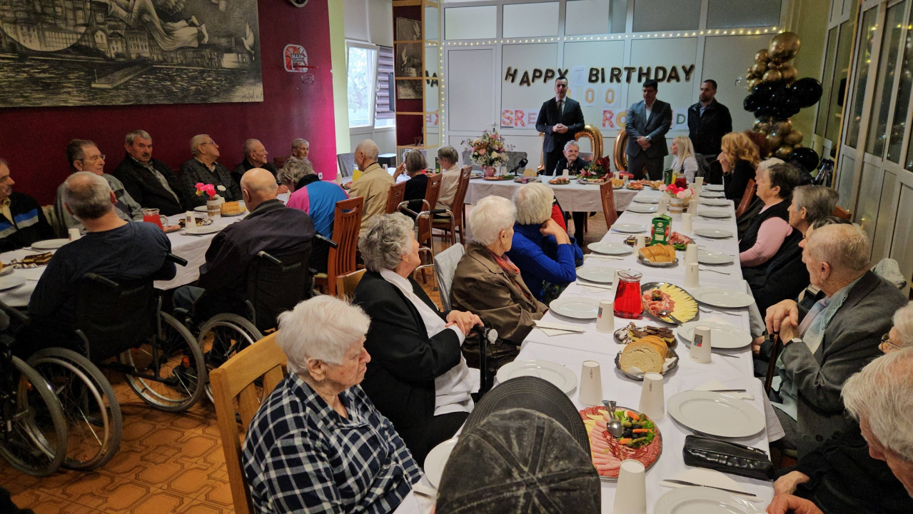 Ljeposava proslavila 100. rođendan u Cvjetnom domu