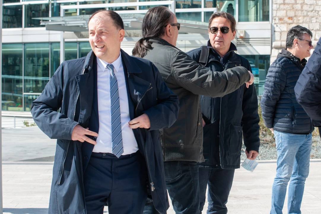 Ivo Glavaš: Neka Burić USKOK-u priča o svojim projektima. Dosta je otimačine, reketarenja, ucjena i pogodovanja