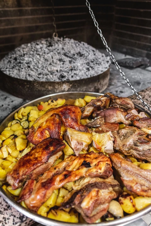 Ukusna spiza i vrhunski deserti čekaju vas u Antinom guštu! 